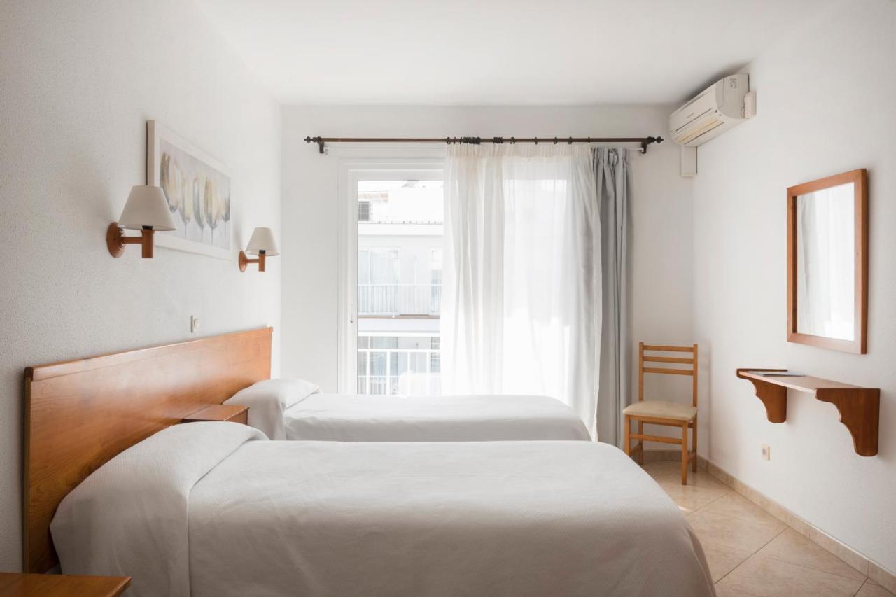 Alfons Hotel Ситадела Екстериор снимка