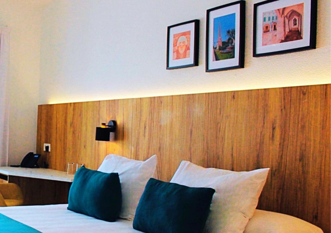 Alfons Hotel Ситадела Екстериор снимка