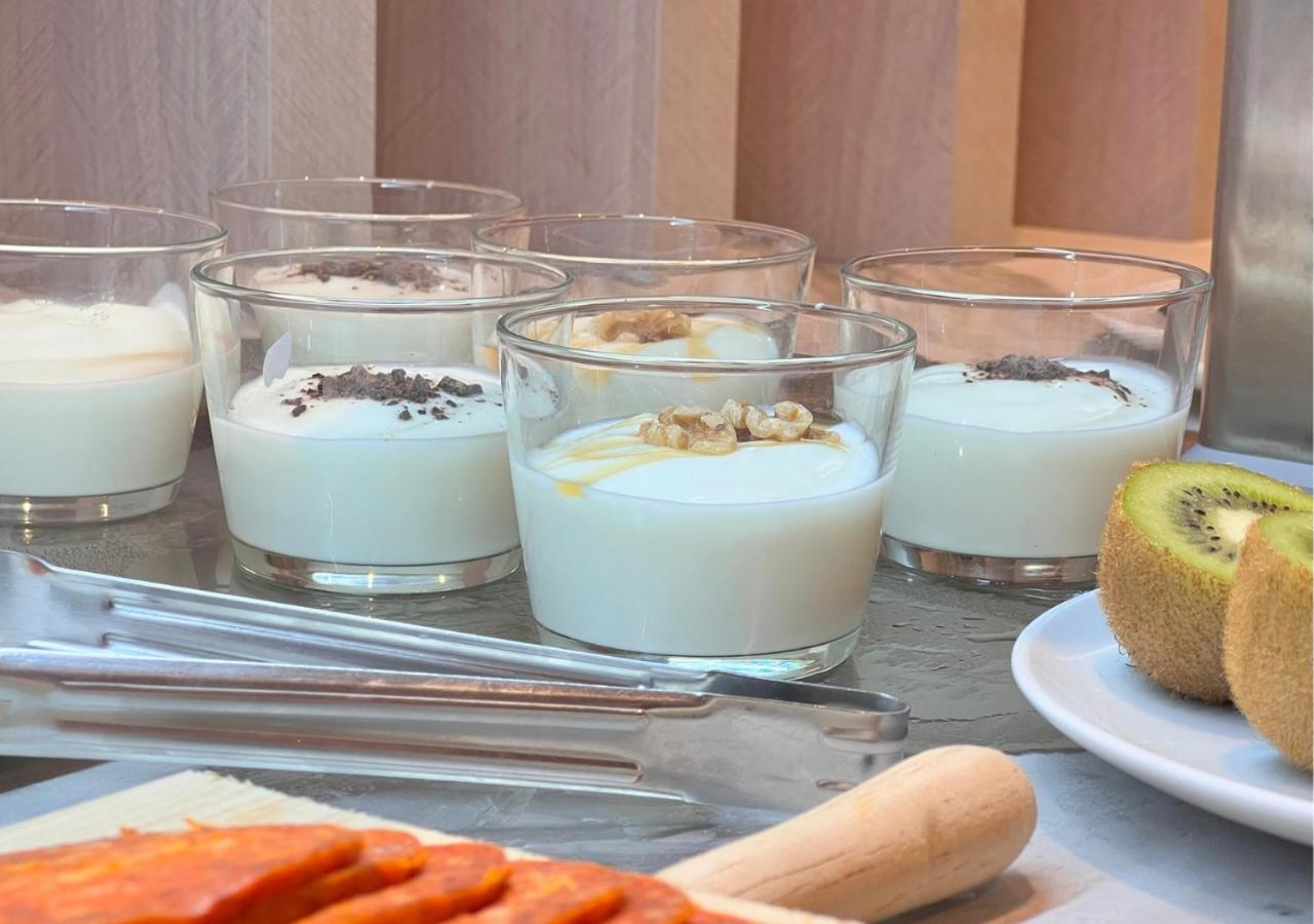 Alfons Hotel Ситадела Екстериор снимка
