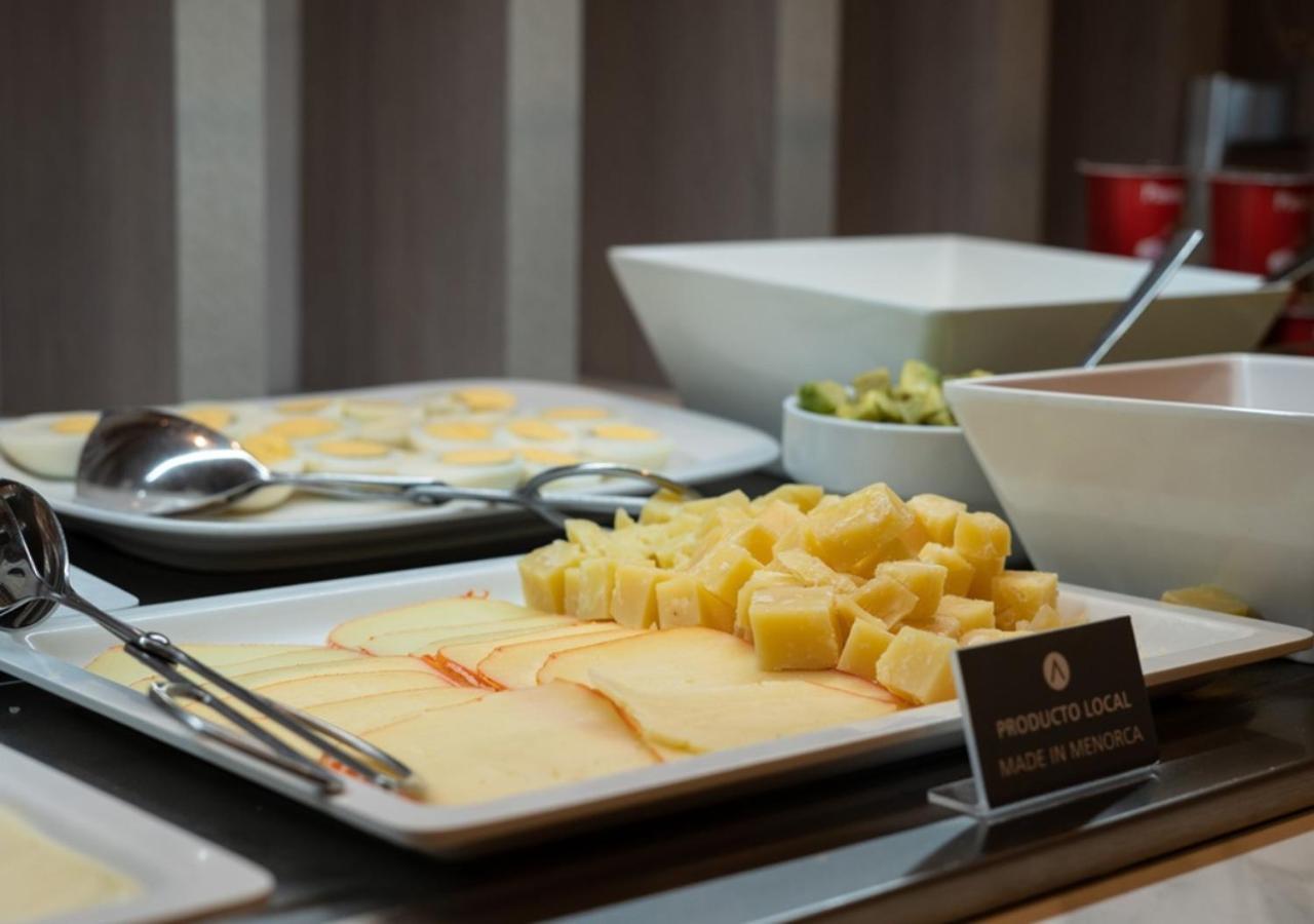 Alfons Hotel Ситадела Екстериор снимка